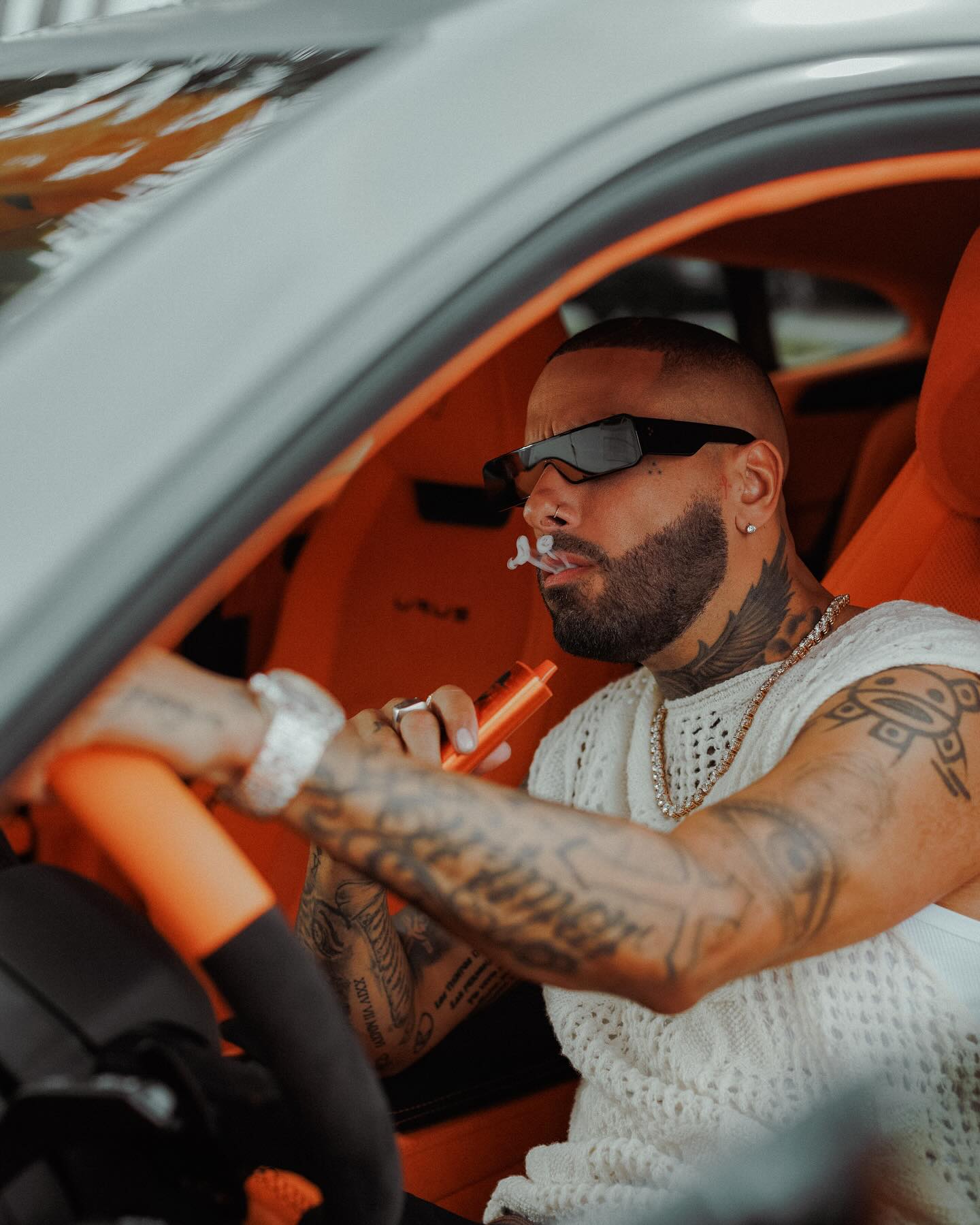 Nicky Jam x Fume - 10,000 Caladas